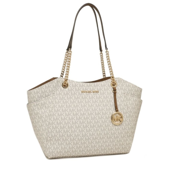 Kad torba, tenisice i sat postanu dio svakodnevice &ndash; moje iskustvo s Michael Kors